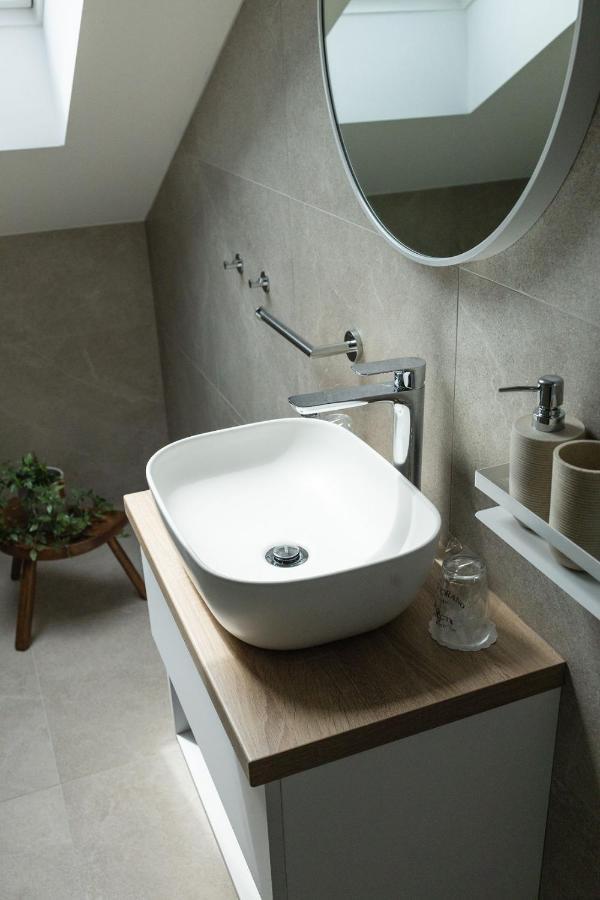 Rooms & Apartment Perak Kutjevo Екстер'єр фото