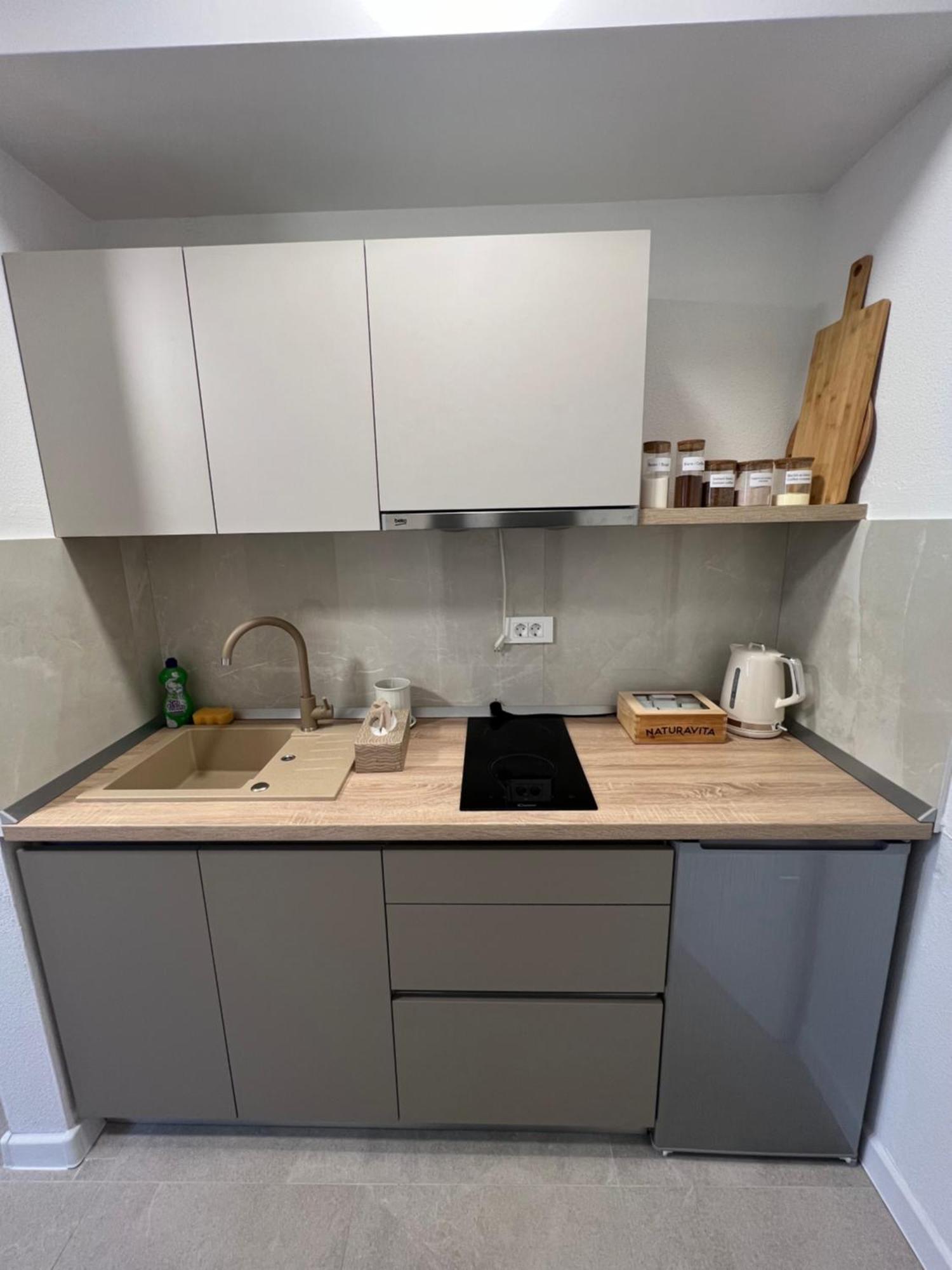 Rooms & Apartment Perak Kutjevo Екстер'єр фото