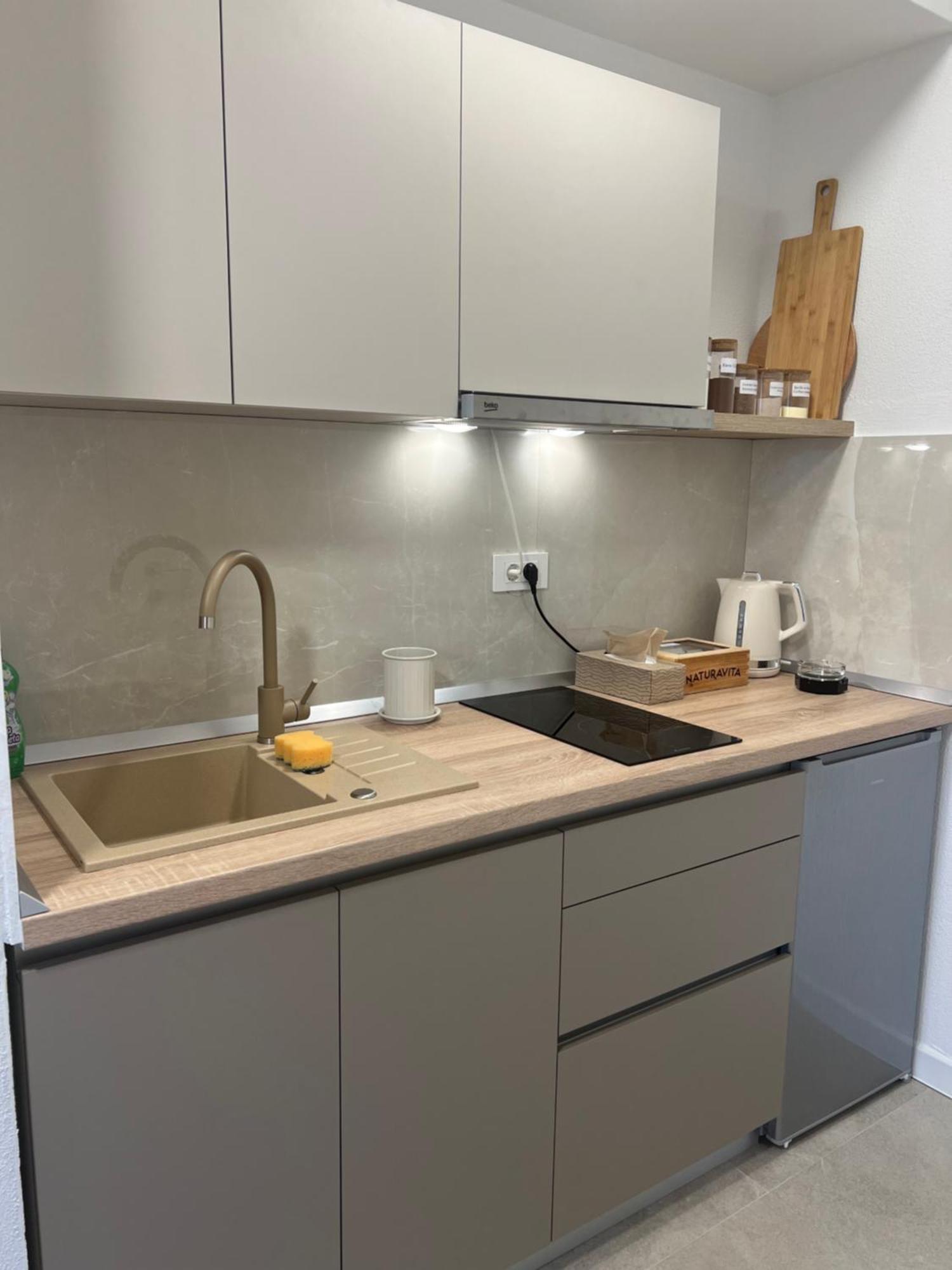 Rooms & Apartment Perak Kutjevo Екстер'єр фото